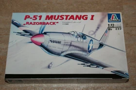 Kit Maquette Avion Italeri P-51A Mustang échelle 1:72 - Réf. IT1423 - Neuf, Jamais Ouvert