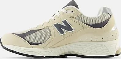 New Balance 2002R sandstone/magnet/linen (Herren)