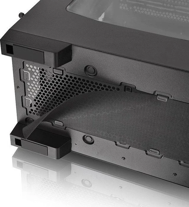 Thermaltake Core V41, Acrylfenster