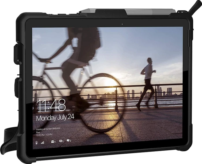 UAG Plasma Handstrap Case Microsoft Surface Go 3/Go 2/Go ice schwarz/transparent