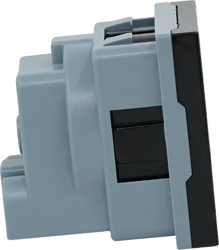Shelly Steckdose für Wall Display Stand schwarz