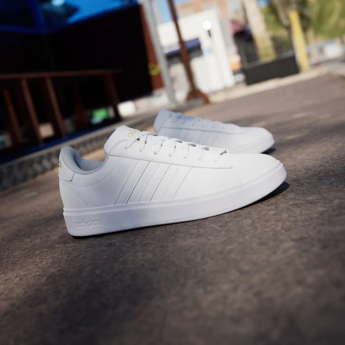 adidas Grand Court Cloudfoam Lifestyle Court Comfort cloud white/gold metallic