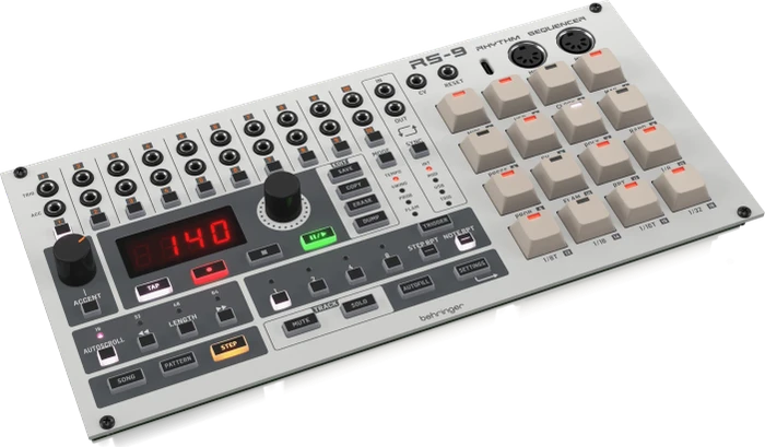 Behringer RS-9