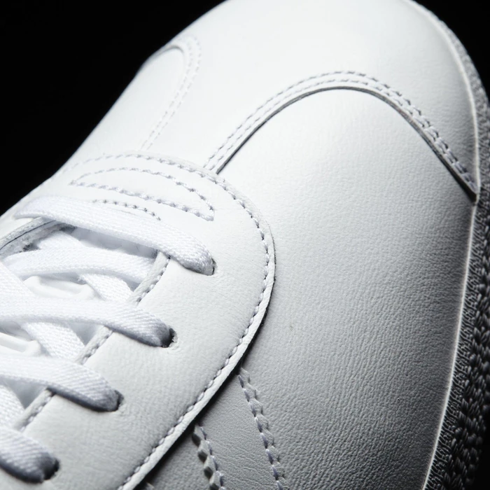 adidas Gazelle white/gold met