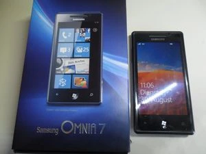 Samsung i8700 Omnia 7 16GB 16GB