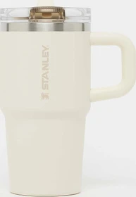 Stanley Quencher Protour Flip Straw Tumbler Isolierflasche 590ml cream