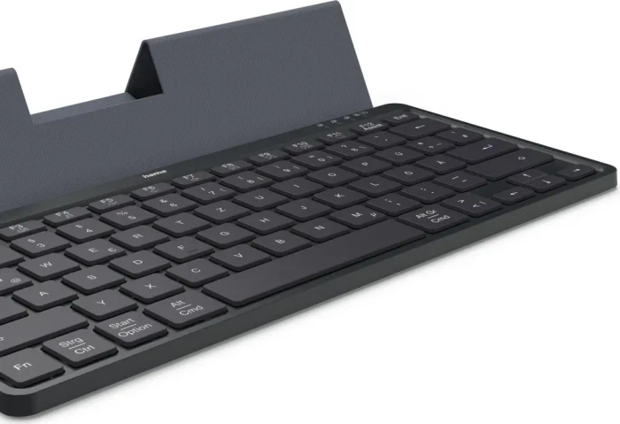Hama Travel 600 Multi-Device-Tastatur, schwarz, mit integr. Hülle, Bluetooth, DE