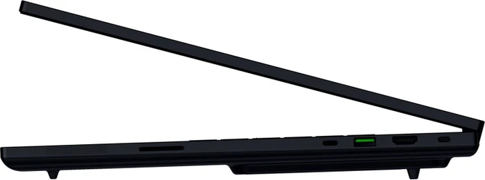 Razer Blade 18 (2026), Core Ultra 9 290HX Plus, 32GB RAM, 1TB SSD, GeForce RTX 5080, DE