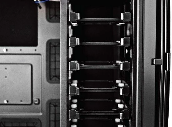 Antec Nineteen Hundred grün