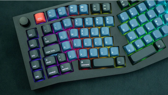 Keychron Q10 Alice, 75% Layout, LEDs RGB, Carbon Black, Gateron G Pro BROWN, USB & USB-A, DE