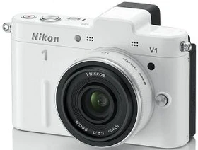 Nikon 1 V1 weiß mit Objektiv 1 NIKKOR 10mm 2.8