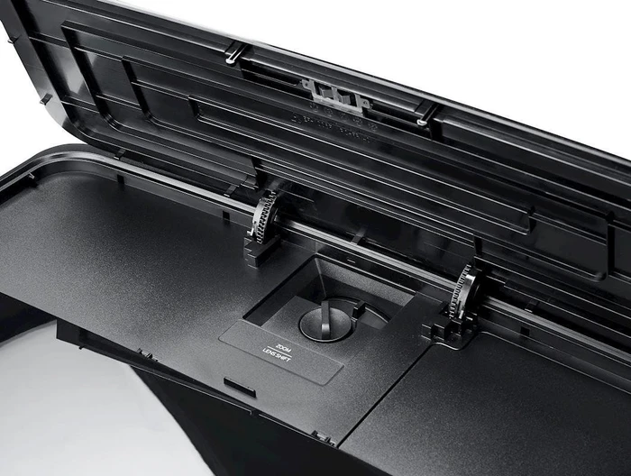 Optoma UHZ65