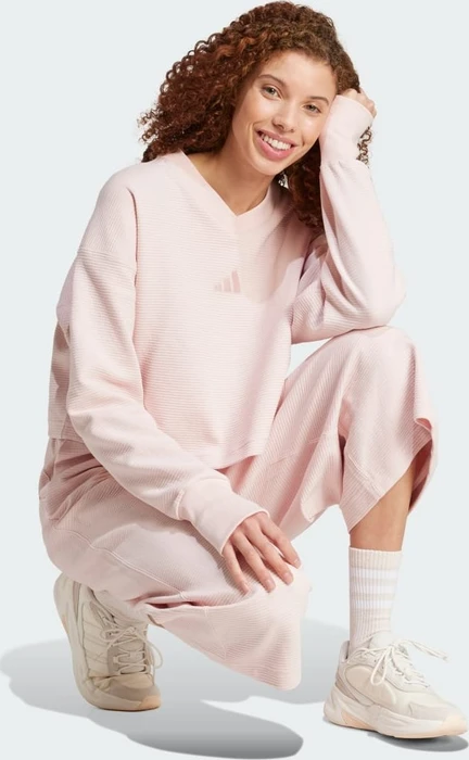 adidas ALL SZN Ribbed V-Neck Sweatshirt sandy pink (Damen)