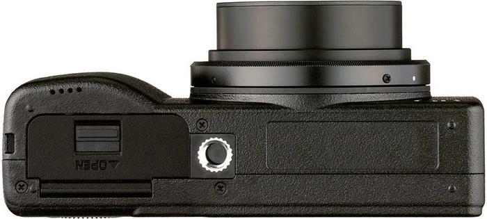 RICOH GR IIIx HDF