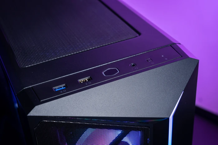 Cooler Master CMP 510, schwarz, inkl. 3x Lüfter, Lüfter LED ARGB, Glasfenster