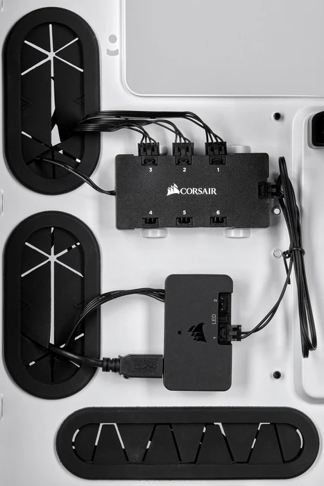 Corsair Crystal Series 680X RGB, weiß, Glasfenster
