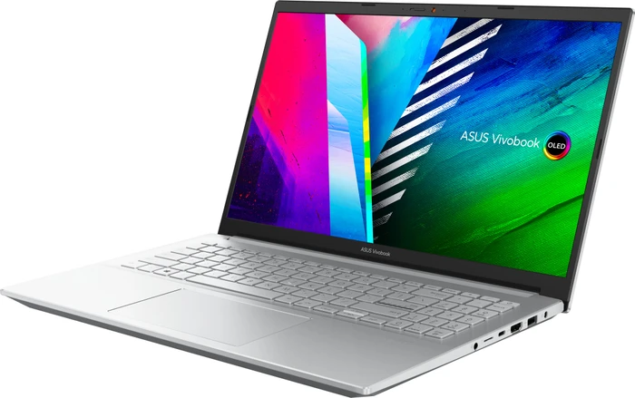ASUS VivoBook Pro 15 OLED D3500QC-L1490W, Cool Silver, Ryzen 9 5900HX, 16GB RAM, 512GB SSD, GeForce RTX 3050, DE