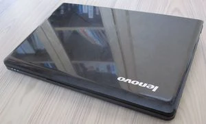 Lenovo IdeaPad S205, E-450, 2GB RAM, 320GB HDD, DE