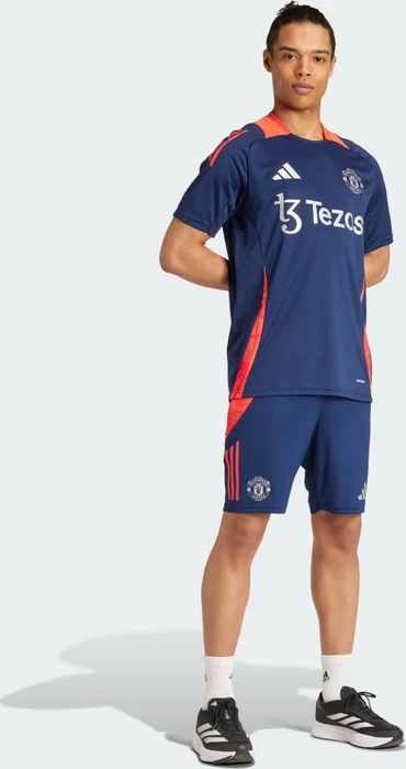 adidas Manchester United Tiro 24 Trainingshose kurz night indigo/bright red (Herren)