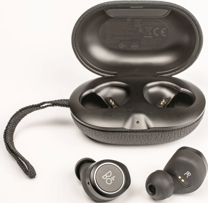 Bang & Olufsen BeoPlay E8 Black