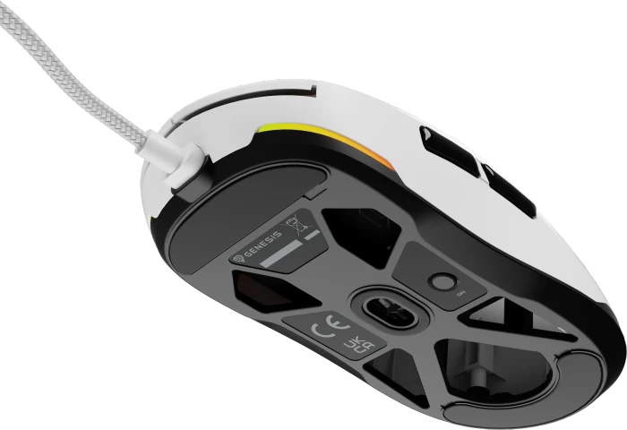Genesis Krypton 660 Ultra-Lightweight Gaming Mouse weiß, USB