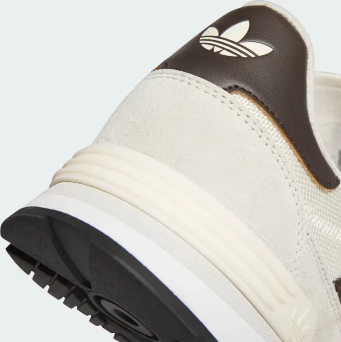 adidas Treziod 2 wonder white/dark brown/aluminium