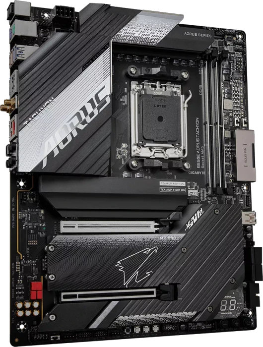 GIGABYTE B650E AORUS Tachyon (AMD AM5)