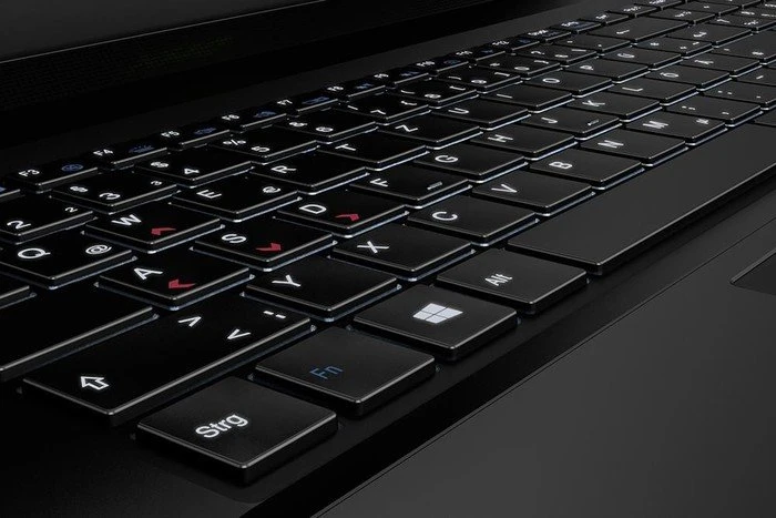 Schenker XMG P505-2AD Pro, Core i7-4720HQ, 8GB RAM, 500GB HDD, GeForce GTX 970M, DE