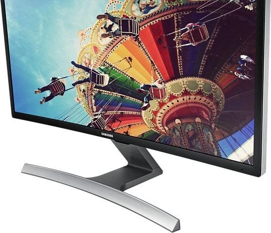 Samsung TD590, 27"