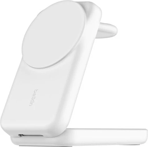 Belkin UltraCharge faltbare magnetische 3-in-1-Ladestation mit Qi2 (25W) viereckig weiß