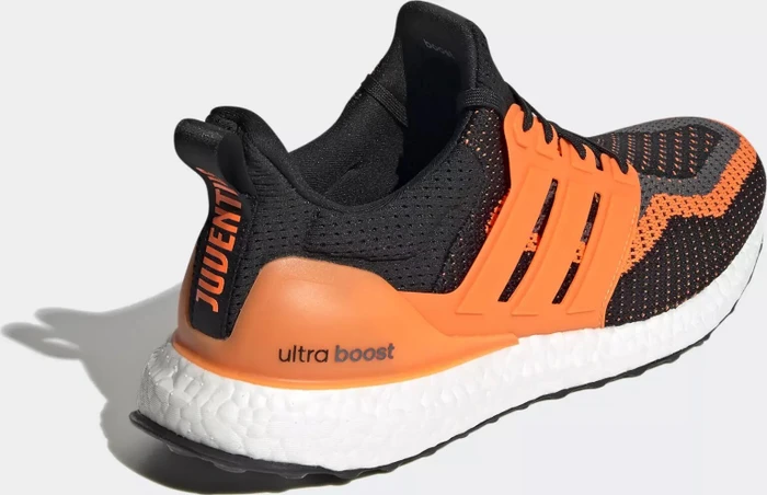 adidas Ultraboost DNA X Juventus Turin core black/signal orange/grey five