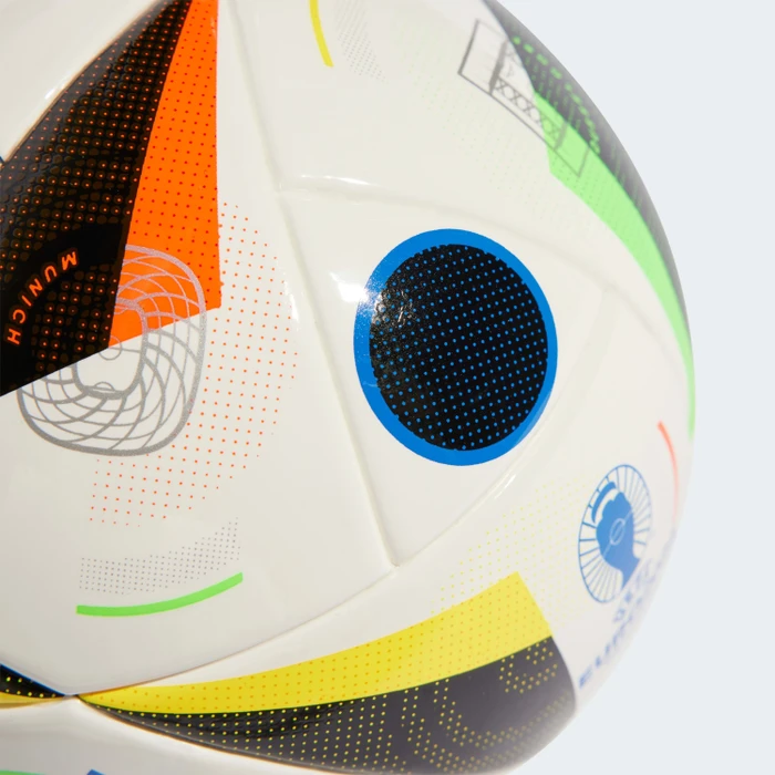 adidas UEFA EURO 2024 Mini Fußball