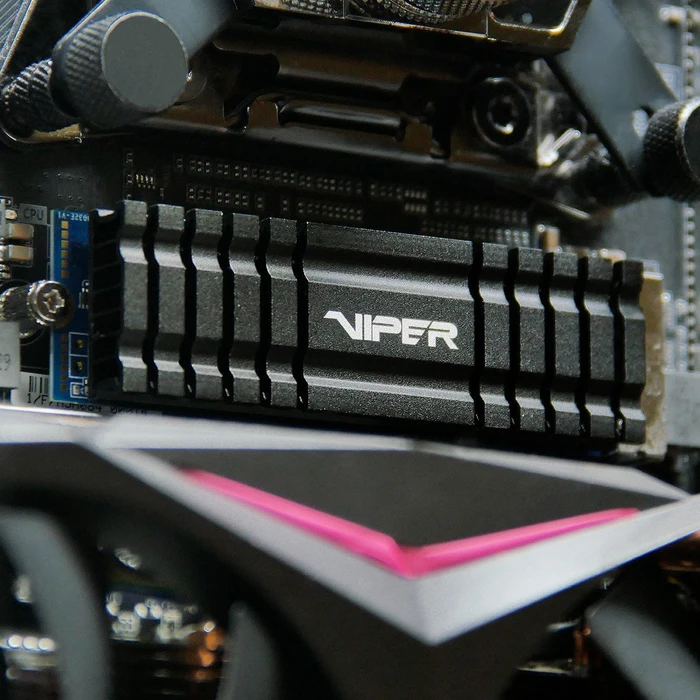 Patriot Viper VPN100 512GB, M.2 2280 / M-Key / PCIe 3.0 x4, Kühlkörper