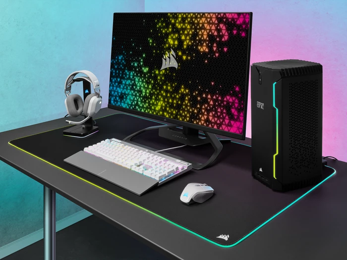 Corsair Gaming K70 RGB PRO, weiß, Corsair OPX, USB, DE