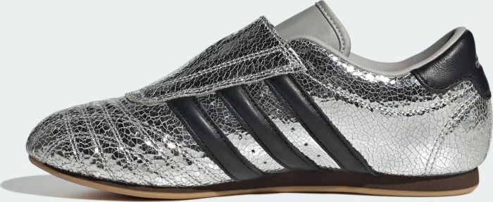 adidas Originals Taekwondo silver metallic/core black/gum