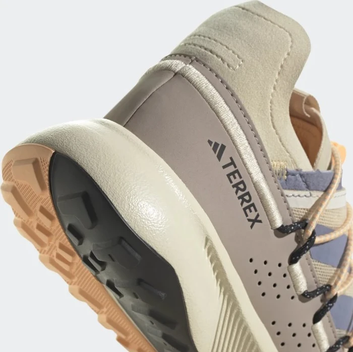 adidas Terrex Voyager 21 Travel sand strata/silver violet/acid orange (Damen)