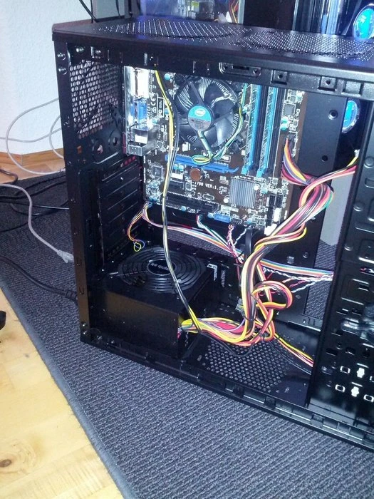 Thermaltake V3