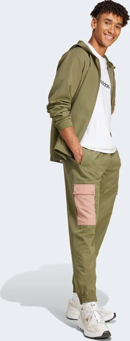 adidas Sportswear Woven Cargo Trainingsanzug olive strata (Herren)