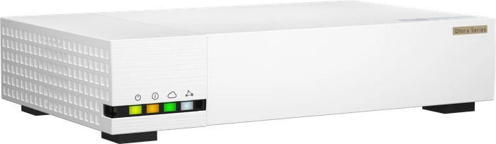 QNAP QHora-322 2.5G Router, 9x RJ-45