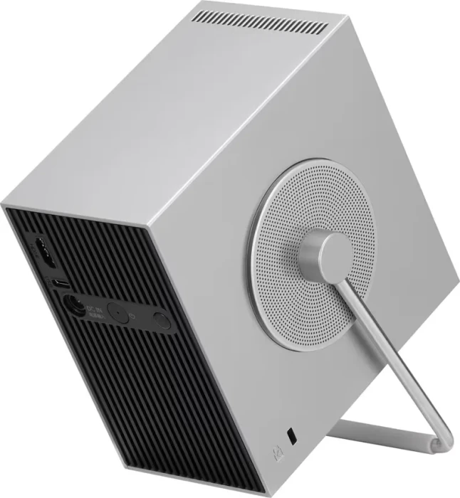 LG CineBeam Q