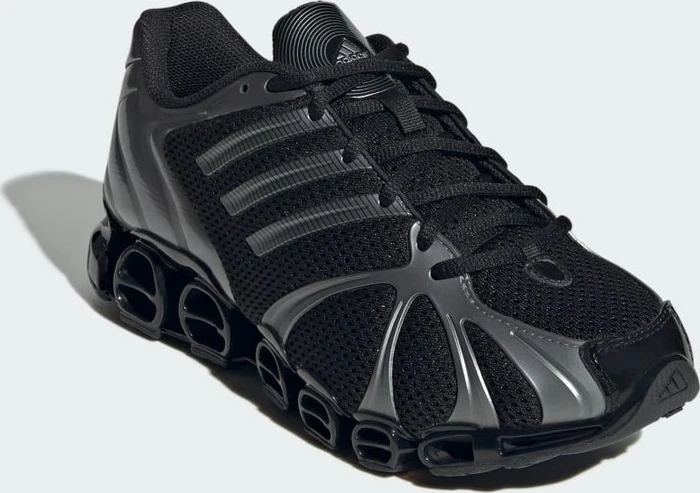 adidas Mega Ghostride core black/iron metallic (Damen)