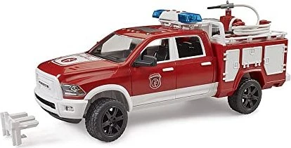 Bruder Profi-Serie RAM 2500 Feuerwehreinsatzwagen mit Licht und Sound