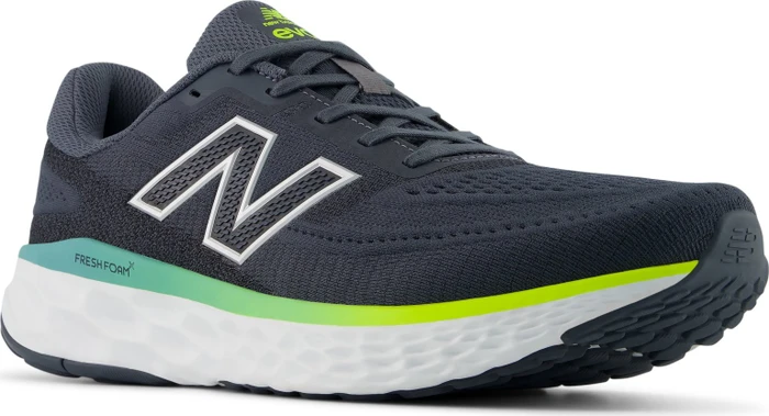New Balance Fresh Foam X EVOZ v4 graphite/alkaline green (Herren)