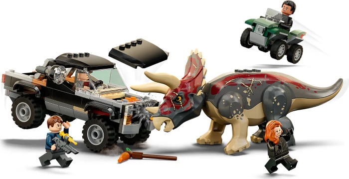 LEGO Jurassic World - Triceratops-Angriff