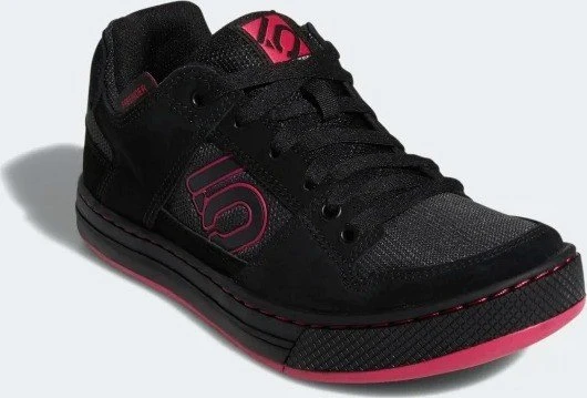 Five Ten Freerider black/core black/vivid berry (Damen)