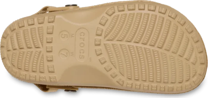 Crocs Classic Crafted Vegan Suede Clog cashew