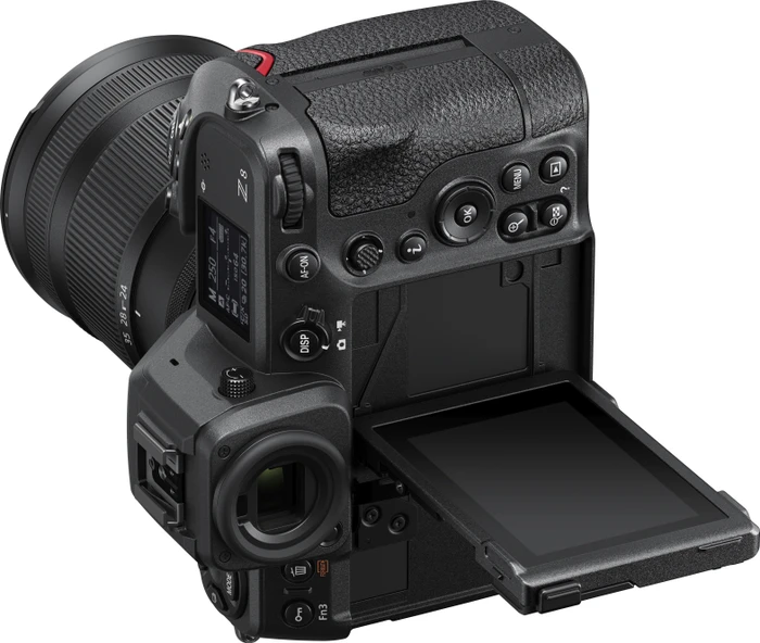 Nikon Z 8 mit Objektiv Z 24-120mm 4.0 S