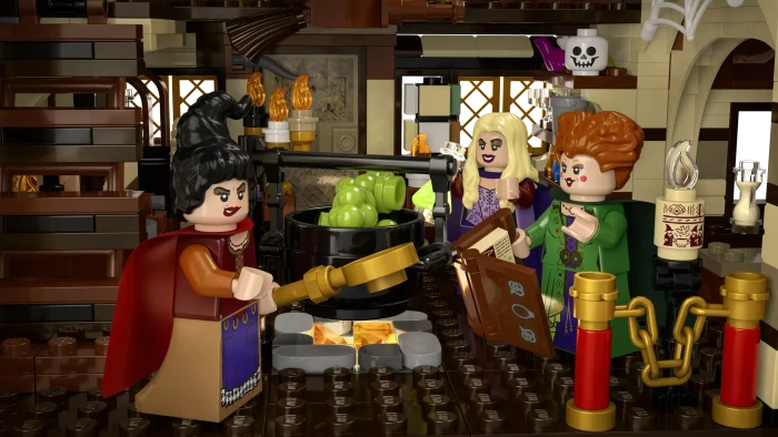 LEGO Ideas - Disney Hocus Pocus: Das Hexenhaus der Sanderson-Schwestern