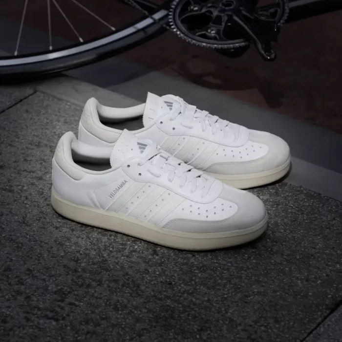 adidas Velosamba Leather cloud white/crystal white