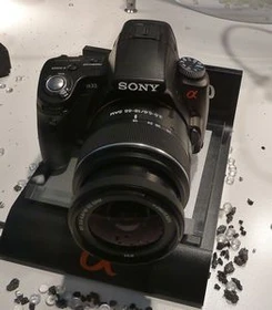 Sony Alpha 33 mit Objektiv 18-55mm 3.5-5.6 DT SAM